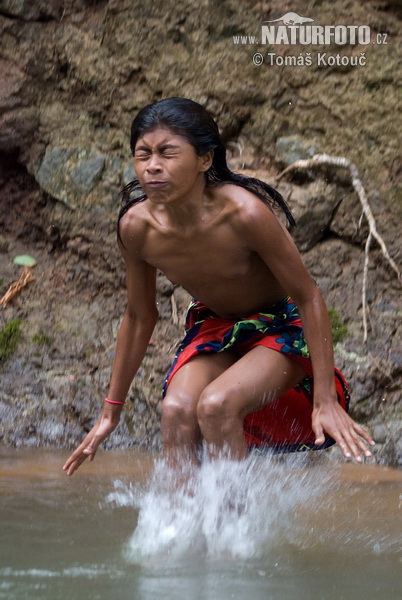 Emberá (Embera)