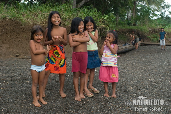 Emberá (Embera)